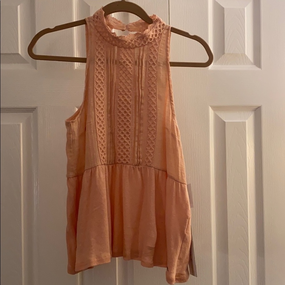 O’Neill salmon colored top